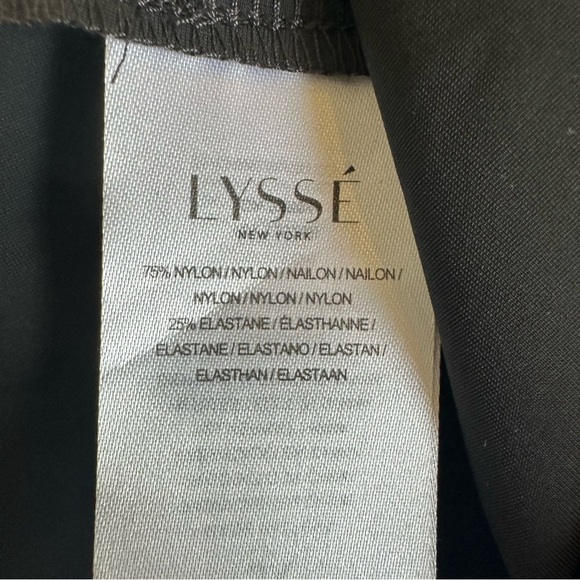 NWT Lysse’ 3X Black Schiffer Button Down Tunic Shirt Lyssentials Microfiber New - Picture 8 of 10